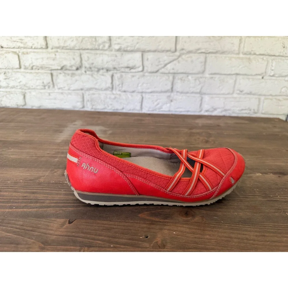 Ahnu Mary Jane Red Leather Casual Walking Comfort Flats Shoes Women's‎ US 7.5